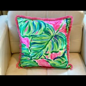 NWOT Lilly Pulitzer Pillow, Rare Print